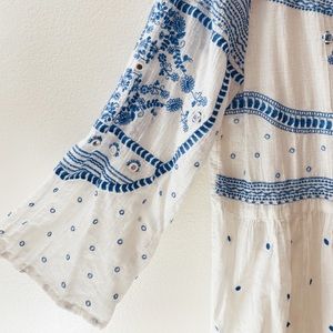 Anthropologie White And Blue Tunic